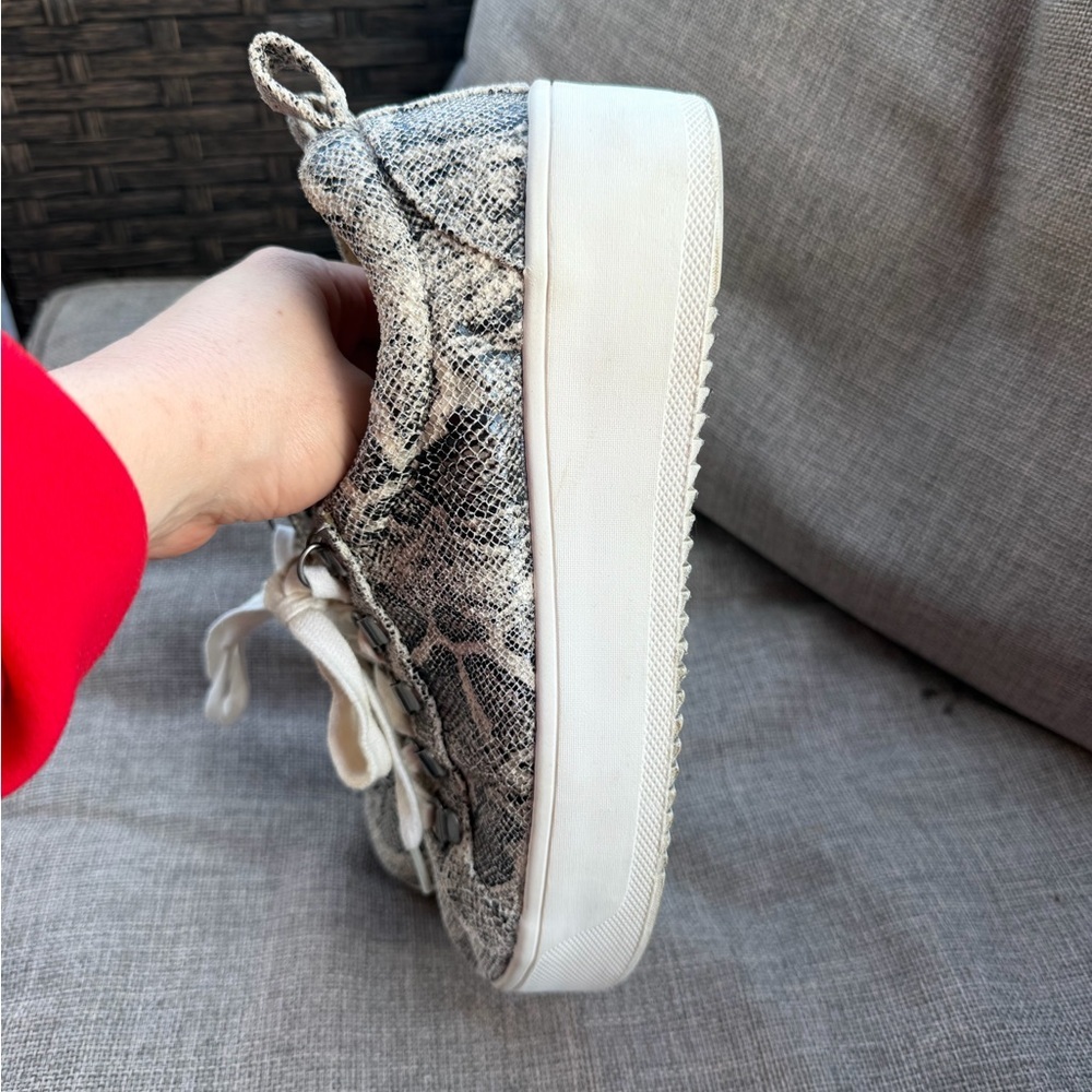 Yellowbox Women's Snake-Print Platform Sneakers - White/Grey - Picture 3 of 3